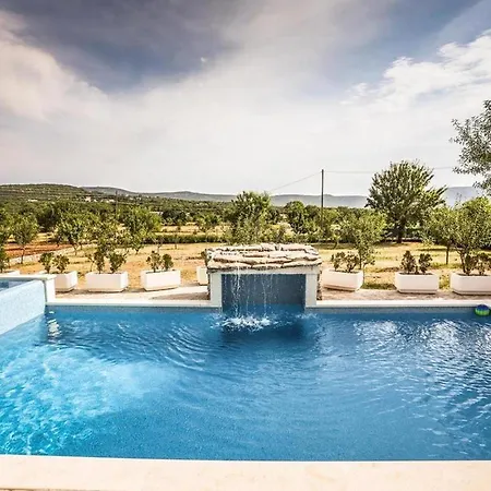 Holiday home House With A Swimming Pool Lecevica, Zagora - 22829