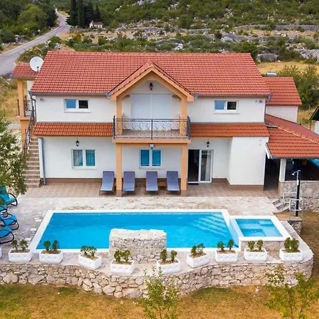 Holiday home House With A Swimming Pool Lecevica, Zagora - 22829 *